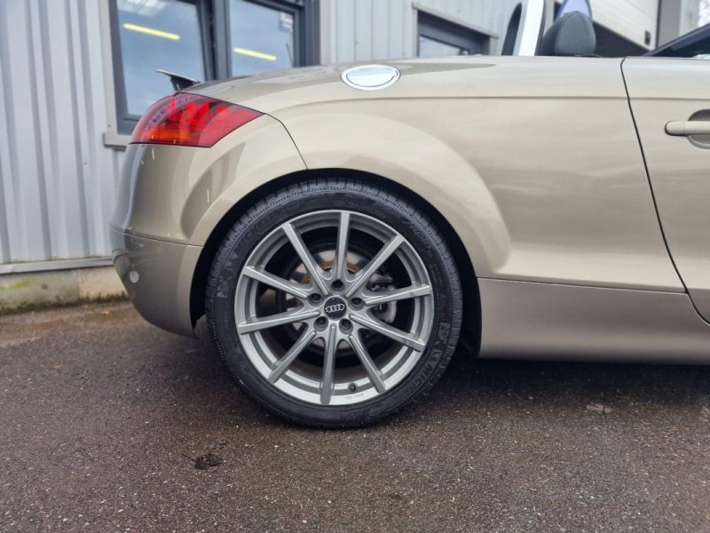 AUDI TT ROADSTER 2.0 TFSi S LINE 200CV
