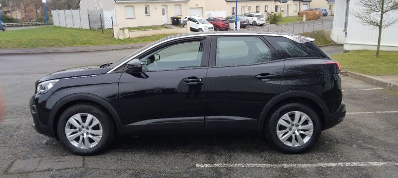 PEUGEOT 3008 HDI 130 CV AN 18 BIEN EQUIPE 126 KM