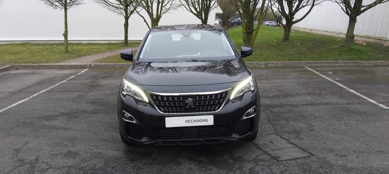 PEUGEOT 3008 HDI 130 CV AN 18 BIEN EQUIPE 126 KM