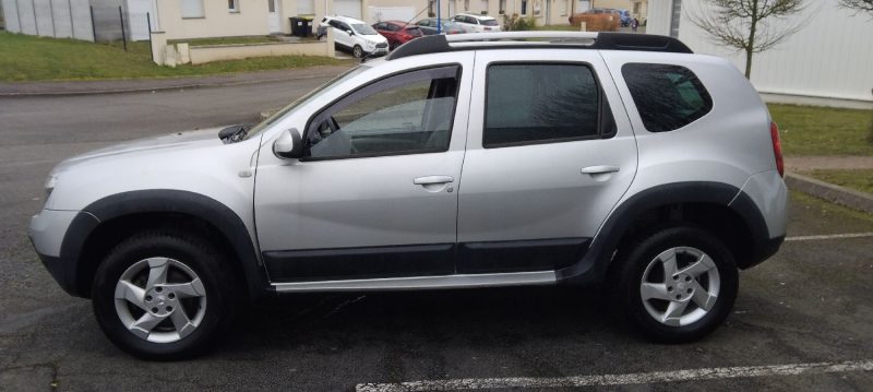 DACIA DUSTER 1.5 DCI 110 CV AN 13 PROPRE BIEN EQUIPE 178 KM
