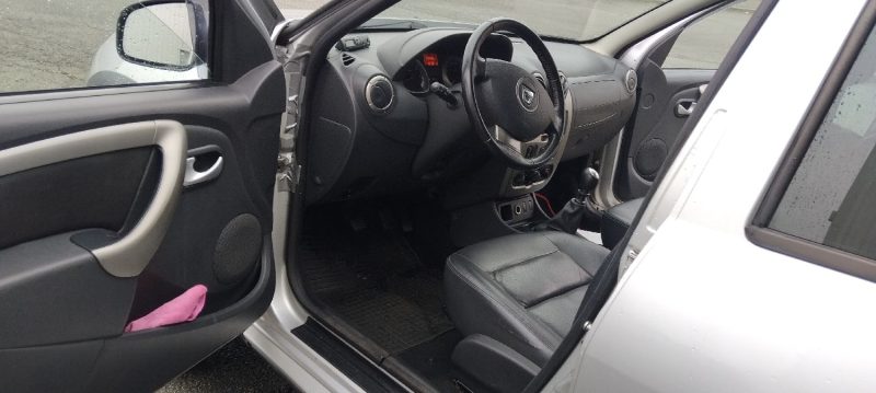 DACIA DUSTER 1.5 DCI 110 CV AN 13 PROPRE BIEN EQUIPE 178 KM