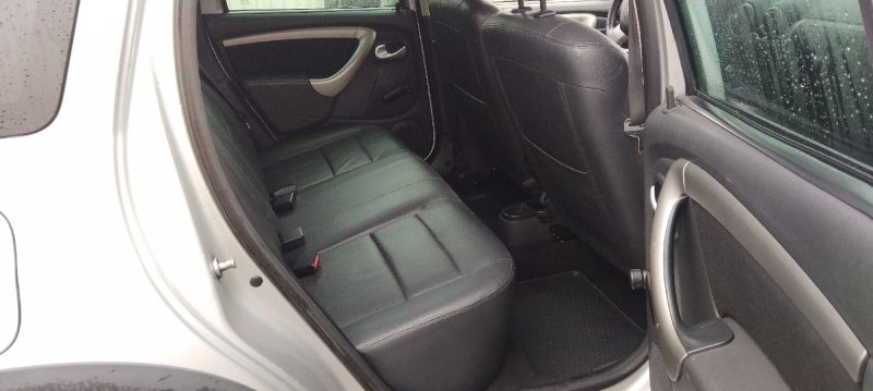 DACIA DUSTER 1.5 DCI 110 CV AN 13 PROPRE BIEN EQUIPE 178 KM