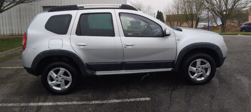 DACIA DUSTER 1.5 DCI 110 CV AN 13 PROPRE BIEN EQUIPE 178 KM