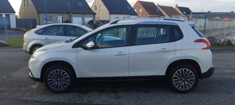 PEUGEOT 2008 1.6 HDI 75 CV AN 15 PROPRE BIEN EQUIPE 148 KM