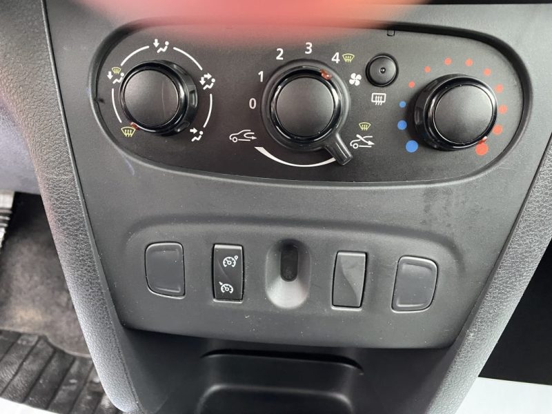 DACIA LOGAN 0.9 TCE 90CH    GARANTIE 3/12 MOIS 2017
