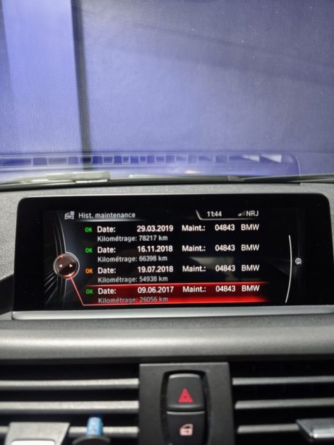 BMW  SERIE 1 120DA 190 CV FINITION URBANCHIC BOITE AUTOMATIQUE REVISION À JOUR 