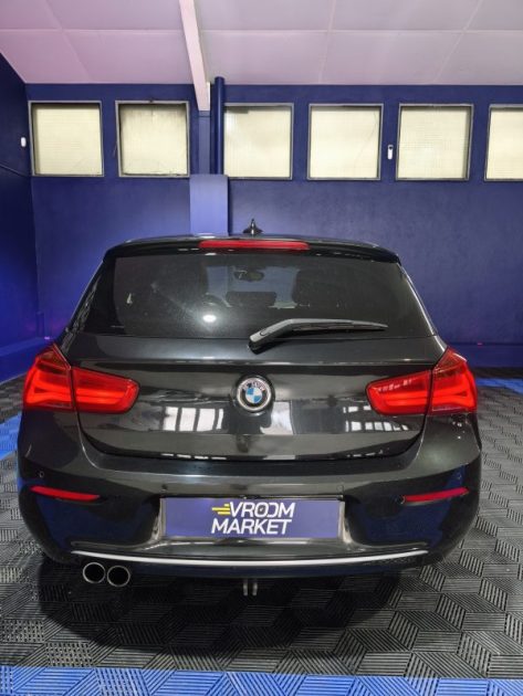 BMW  SERIE 1 120DA 190 CV FINITION URBANCHIC BOITE AUTOMATIQUE REVISION À JOUR 