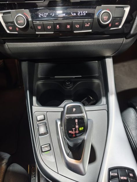 BMW  SERIE 1 120DA 190 CV FINITION URBANCHIC BOITE AUTOMATIQUE REVISION À JOUR 