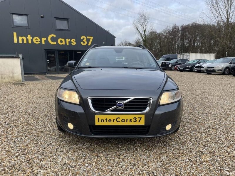 VOLVO V50 1.6 D MOMENTUM 2008