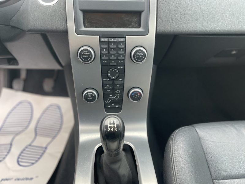 VOLVO V50 1.6 D MOMENTUM 2008