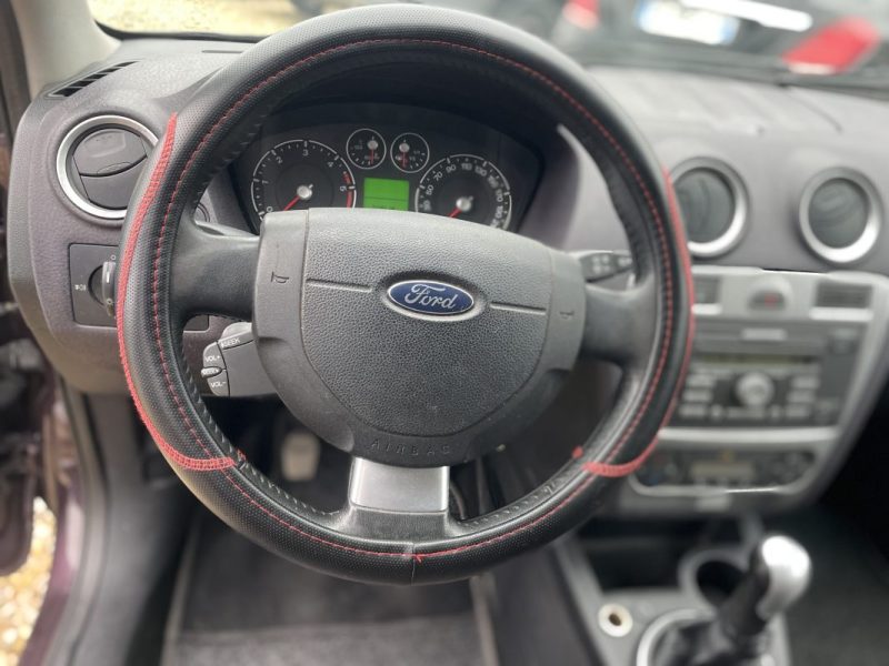 FORD FUSION 1.4 TDCi BREAK 68cv 2010