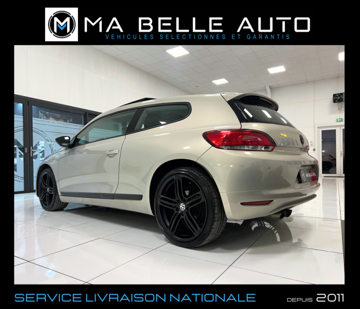 VOLKSWAGEN SCIROCCO 1.4 TSI 160 SPORTLINE DSG / carnet / GPS JA18 TOIT PANORAMIQUE