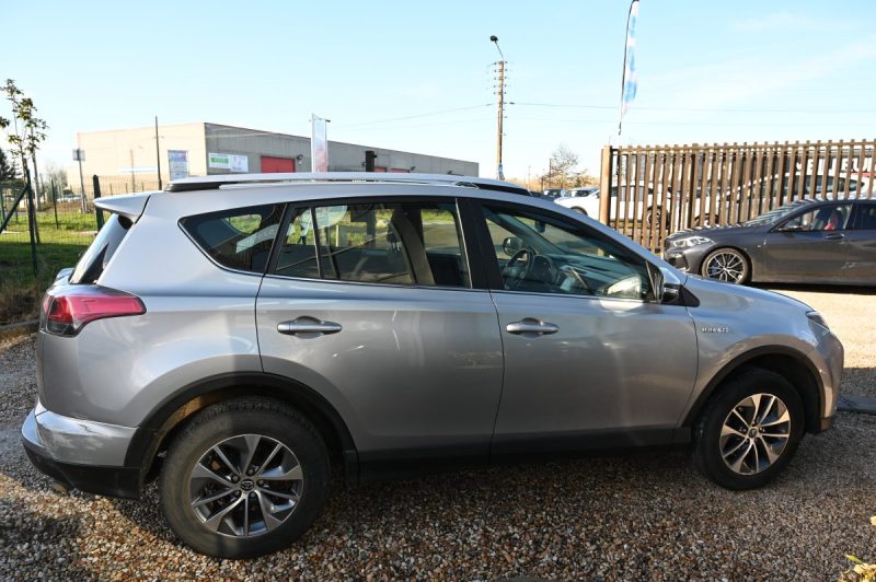 TOYOTA RAV4 197Ch Design Business 2WD 12/2016