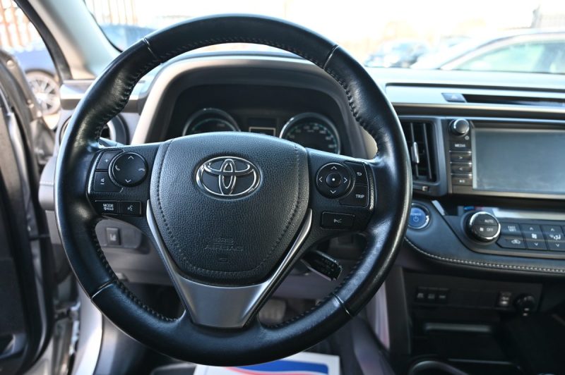 TOYOTA RAV4 197Ch Design Business 2WD 12/2016