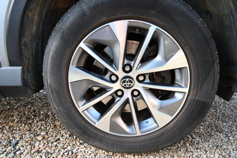 TOYOTA RAV4 197Ch Design Business 2WD 12/2016