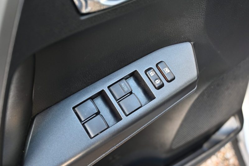 TOYOTA RAV4 197Ch Design Business 2WD 12/2016