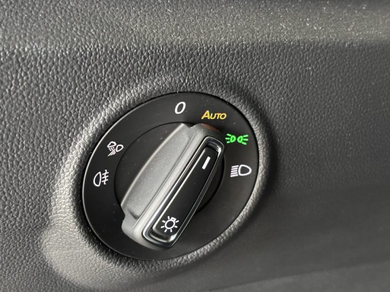 VOLKSWAGEN T-ROC STYLE 1.5 TSI EVO 150 PHASE 2 2022 / CARPLAY / KEYLESS / CAMERA DE RECUL 