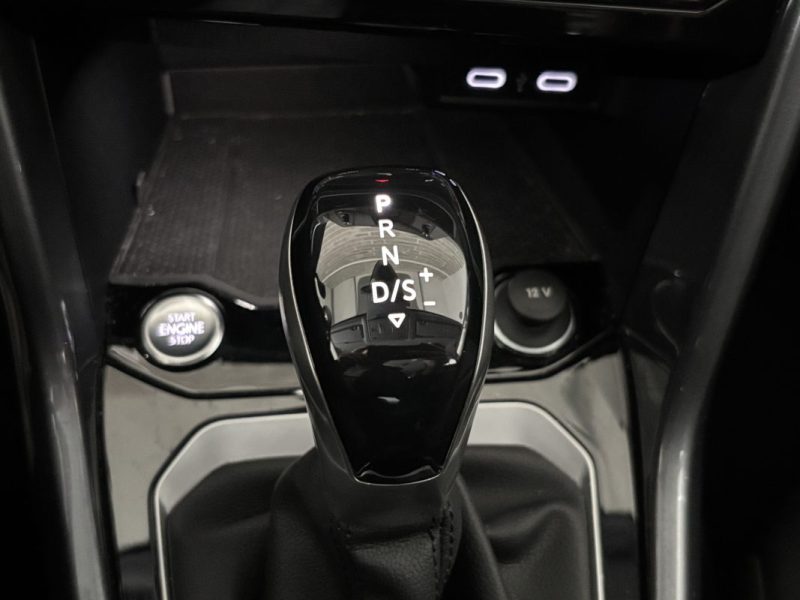 VOLKSWAGEN T-ROC STYLE 1.5 TSI EVO 150 PHASE 2 2022 / CARPLAY / KEYLESS / CAMERA DE RECUL 