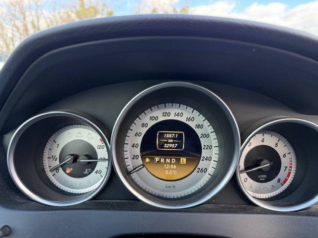 MERCEDES-BENZ C-KLASSE C   180 CGI BLUEEFFICIENCY 2012 - 32957KM