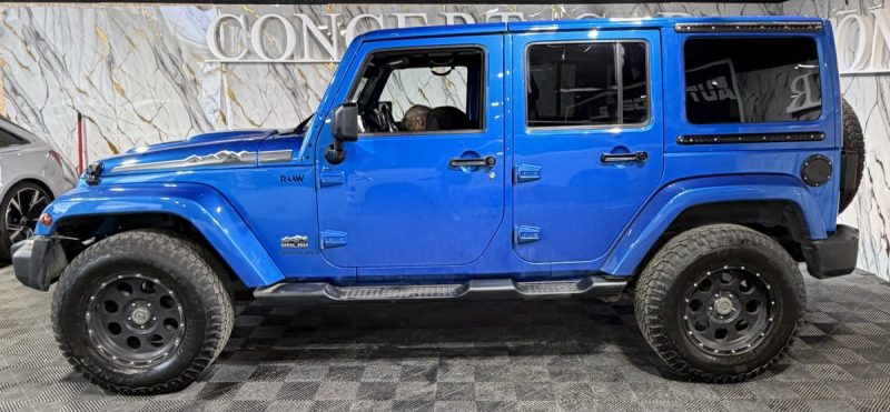 JEEP WRANGLER UNLIMITED 2014 - 75 881Kms - Premier Main - Parfait Etat - SUIVIT JEEP