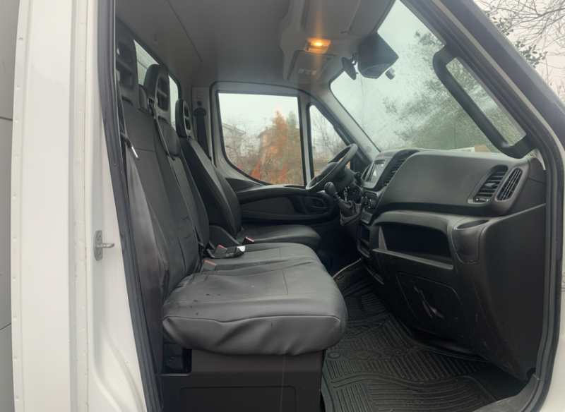 IVECO DAILY 35C16 H3.0 V17 Hi-Matic 160 ch TVA Récupérable