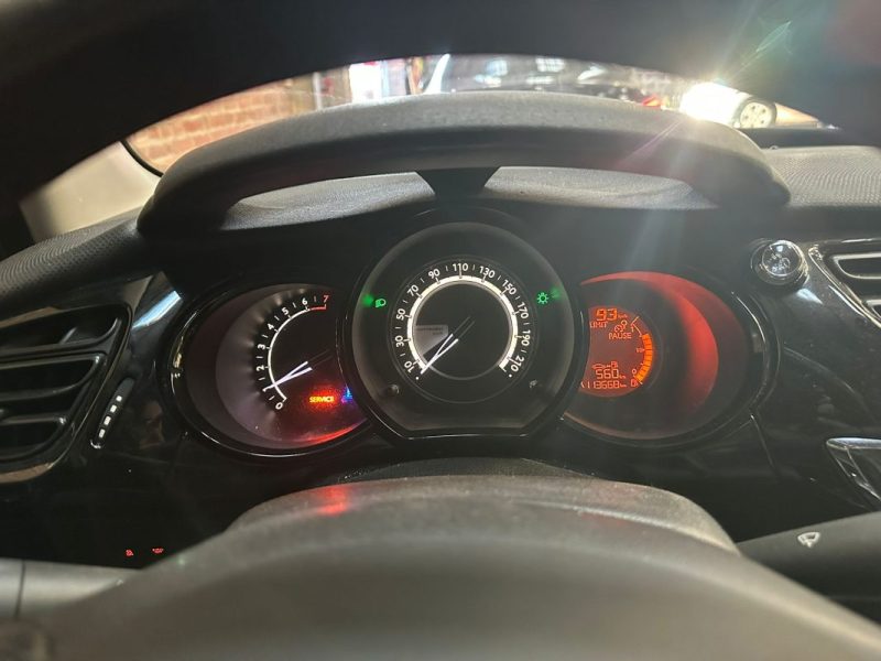 Citroen C3 Feel 110 cv 2016