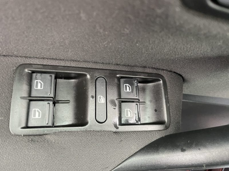 VOLKSWAGEN POLO 1.6 TDI 75CV  GARANTIE  3/12 MOIS 2010