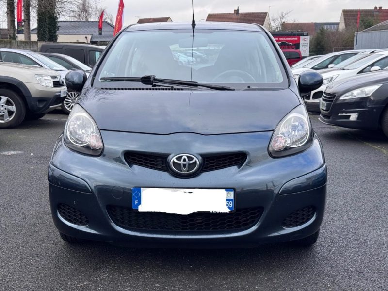 TOTOTA  AYGO 1.0 I 70CV  DISTRIBUTION A CHAINE 