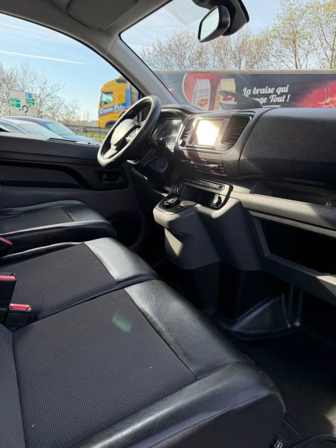 Peugeot Expert boîte automatique 180 ch – Révisé, Garantie 12 mois