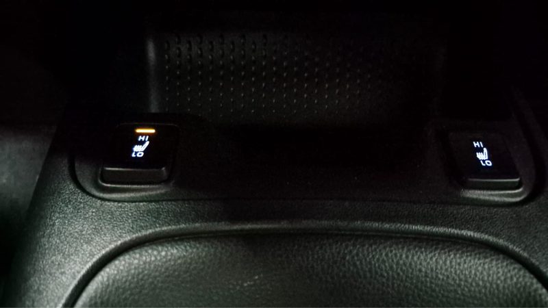 TOYOTA COROLLA BERLINE 122cv DYNAMIC BUSINESS/1 ERE MAIN/TVA RECUPERABLE