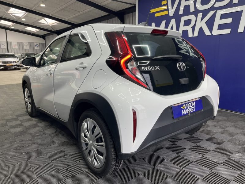 Toyota Aygo X 1.0 VVTi 72ch Active | 2023 | 43 500 KM | GPS | Climatisation 