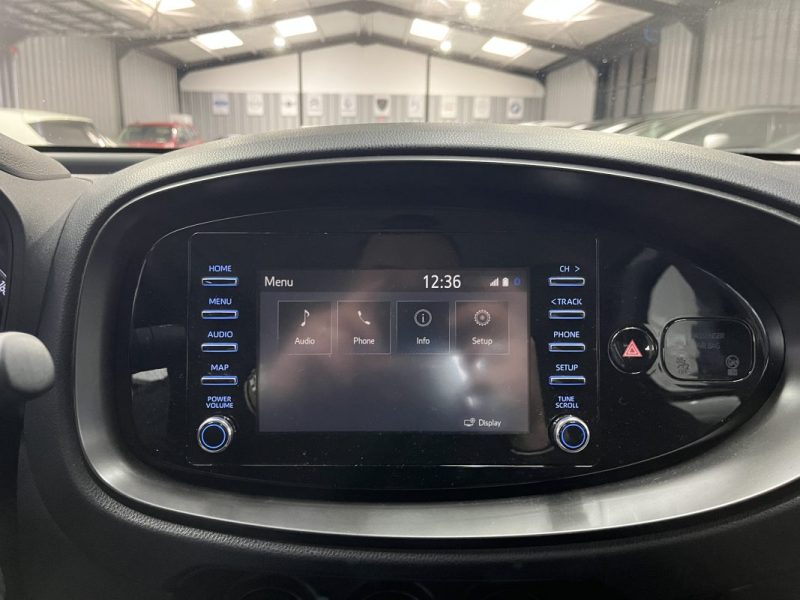 Toyota Aygo X 1.0 VVTi 72ch Active | 2023 | 43 500 KM | GPS | Climatisation 