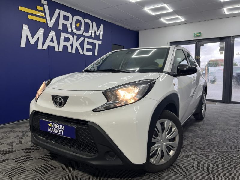 Toyota Aygo X 1.0 VVTi 72ch Active | 2023 | 43 500 KM | GPS | Climatisation 