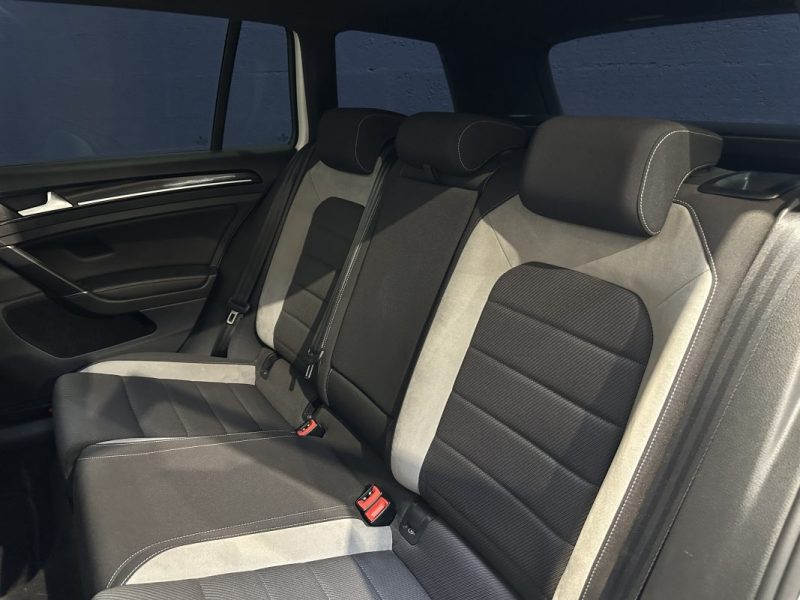 VOLKSWAGEN GOLF 7R SW 300ch 4Motion DSG 6 - Toit Ouvrant - Apple Carplay