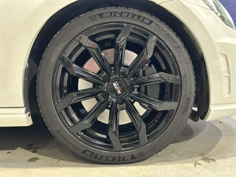 VOLKSWAGEN GOLF 7R SW 300ch 4Motion DSG 6 - Toit Ouvrant - Apple Carplay