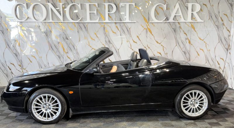 ALFA ROMEO ALFA SPIDER 1.8 T.SPARK 1999 - 49 904Kms - Premier Main - Distrib ok - Suivit ALFA ROMEO