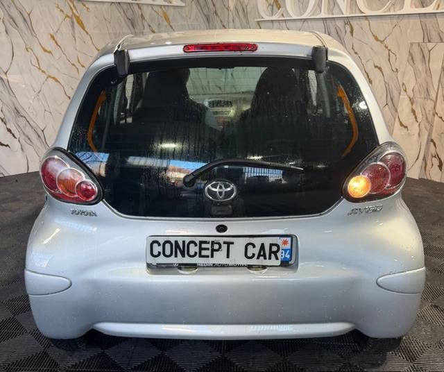 TOYOTA AYGO 1.4 TURBO DIESEL 2010 - 70 700kms - Premier Main - Distrib ok - Suivit TOYOTA