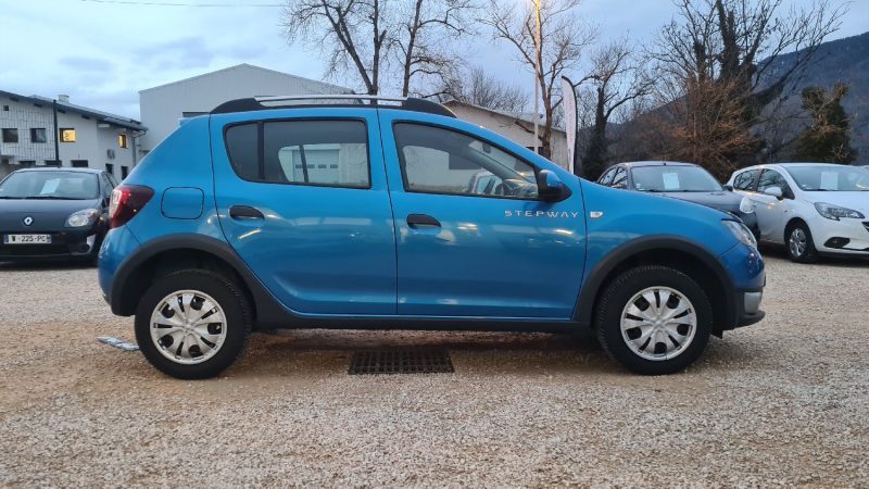 DACIA Sandero - 90ch essence Stepway