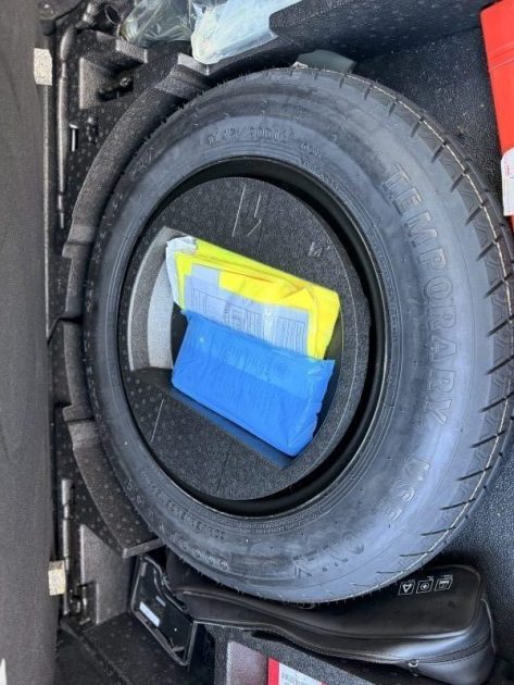 TOYOTA C-HR - 1.8 i HYBRIDE - JBL EDITION - 122 ch - 2019 - ROUE DE SECOURS - 