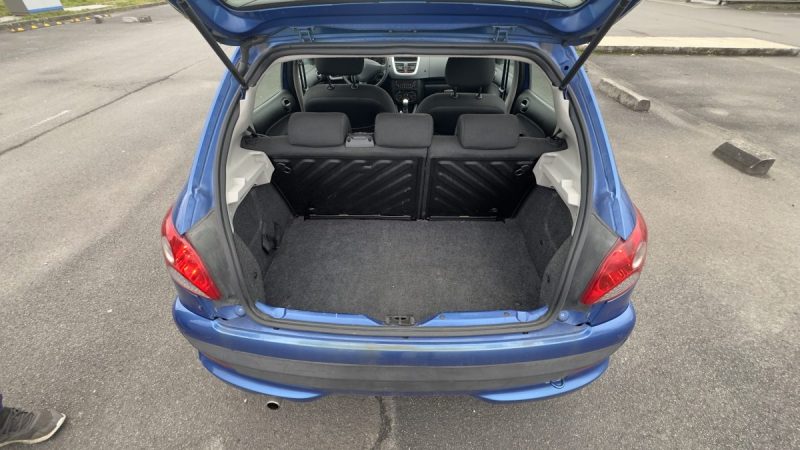 PEUGEOT 206+ 1,4 5PORTES CLIM GARANTIE 6MOIS