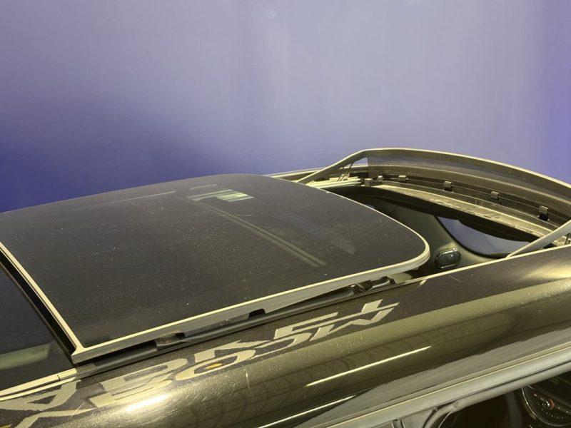 MINI MINI III JOHN COOPER WORKS 231CH EXCLUSIVE TOIT OUVRANT PANORAMIQUE / CARPLAY / CAMÉRA DE RECUL