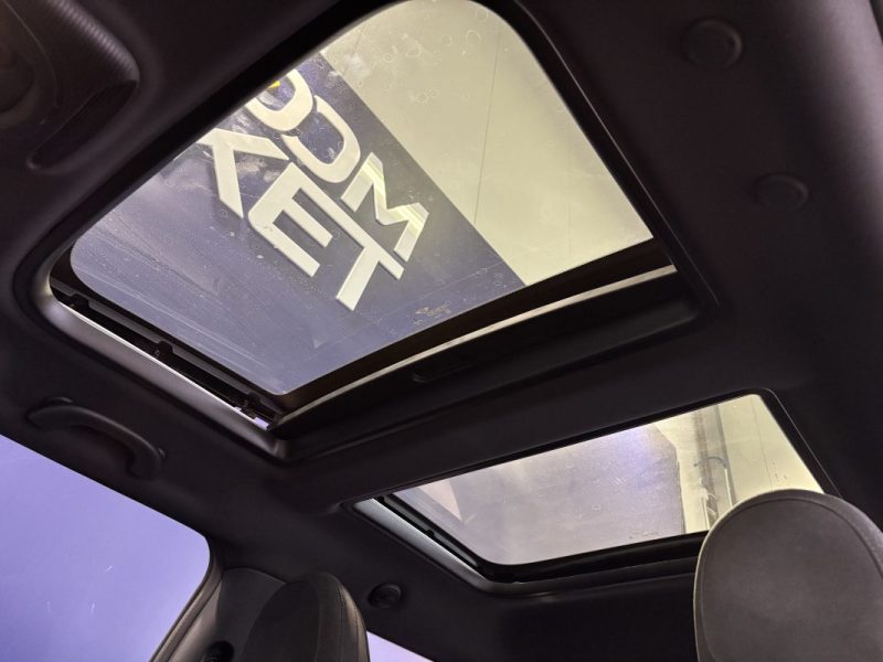 MINI MINI III JOHN COOPER WORKS 231CH EXCLUSIVE TOIT OUVRANT PANORAMIQUE / CARPLAY / CAMÉRA DE RECUL