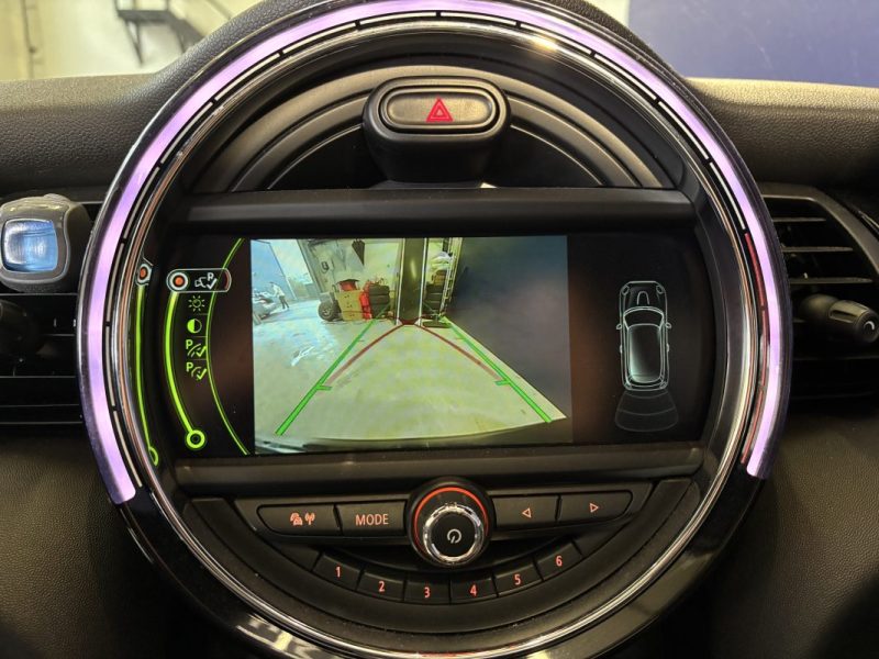 MINI MINI III JOHN COOPER WORKS 231CH EXCLUSIVE TOIT OUVRANT PANORAMIQUE / CARPLAY / CAMÉRA DE RECUL