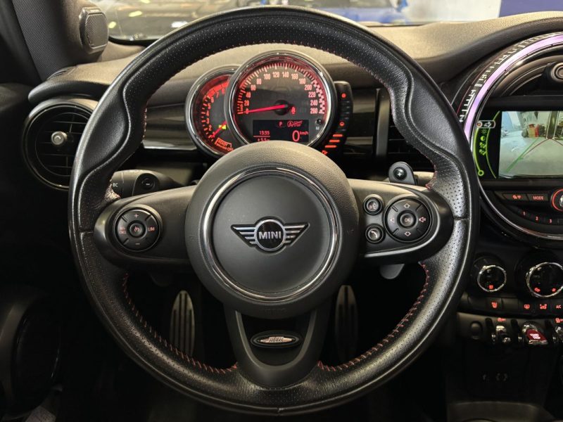MINI MINI III JOHN COOPER WORKS 231CH EXCLUSIVE TOIT OUVRANT PANORAMIQUE / CARPLAY / CAMÉRA DE RECUL