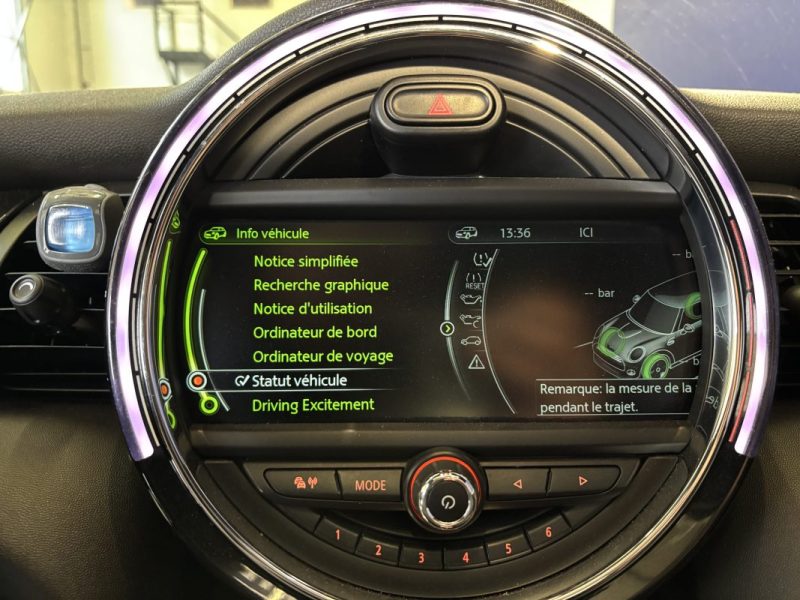 MINI MINI III JOHN COOPER WORKS 231CH EXCLUSIVE TOIT OUVRANT PANORAMIQUE / CARPLAY / CAMÉRA DE RECUL