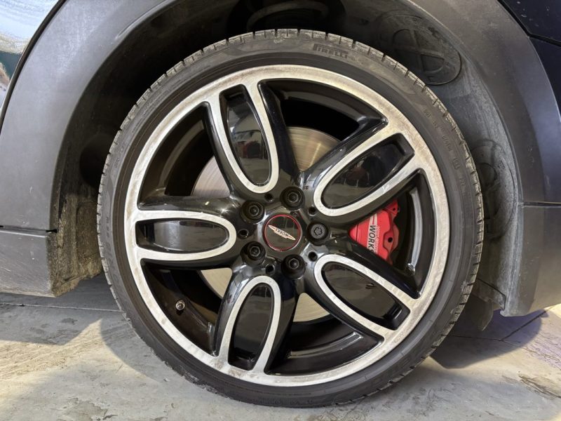 MINI MINI III JOHN COOPER WORKS 231CH EXCLUSIVE TOIT OUVRANT PANORAMIQUE / CARPLAY / CAMÉRA DE RECUL