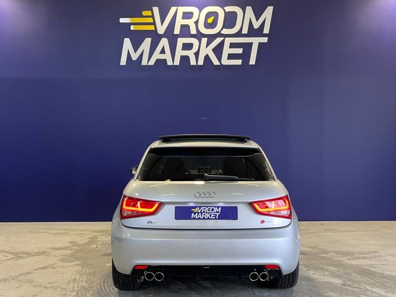 AUDI A1 1.6 TDI 105CH FAP S-LINE