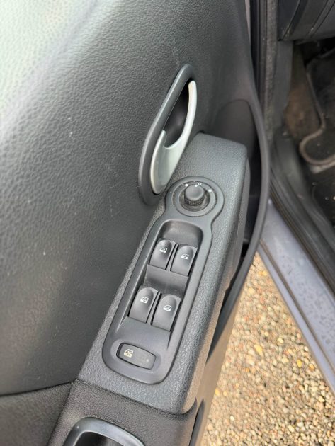 RENAULT MODUS GRAND 1.5 DCI 85 