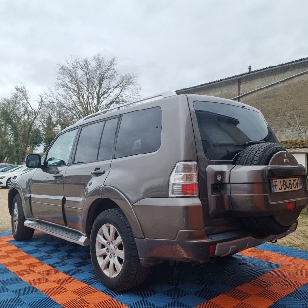 MITSUBISHI PAJERO 3.2 DI-D 170 INTENSE AT 2009