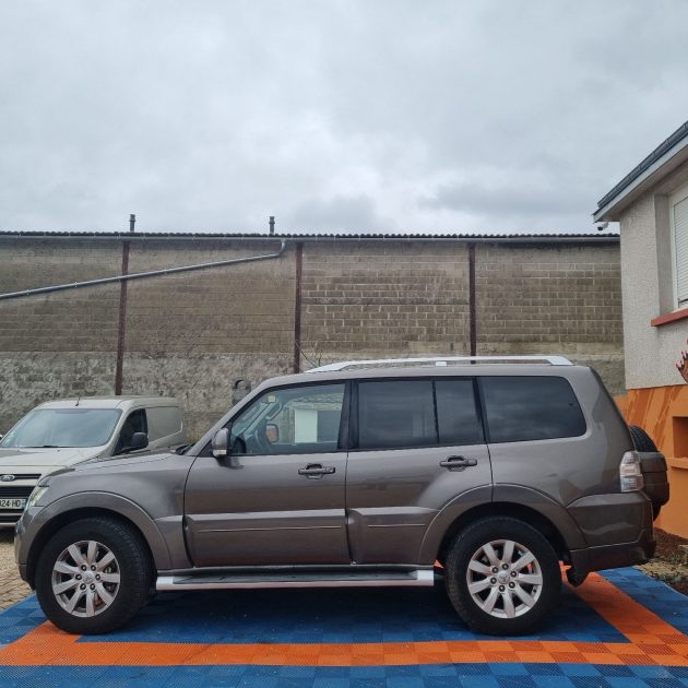 MITSUBISHI PAJERO 3.2 DI-D 170 INTENSE AT 2009